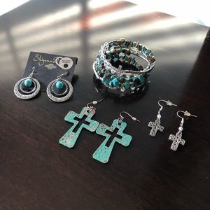 💎FINAL PRICE💎 Turquoise and Cross Jewelry Lot